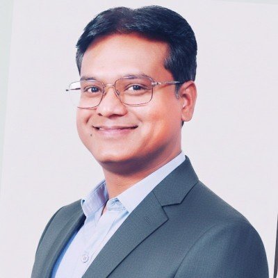 Roopak K Prajapat, Founder of Decelligent Technologies